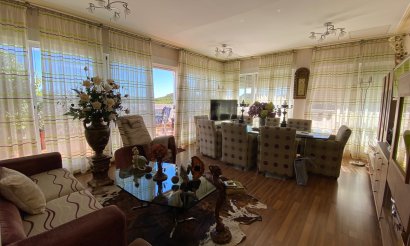 Resale - Apartment / flat - Guardamar del Segura - El Edén