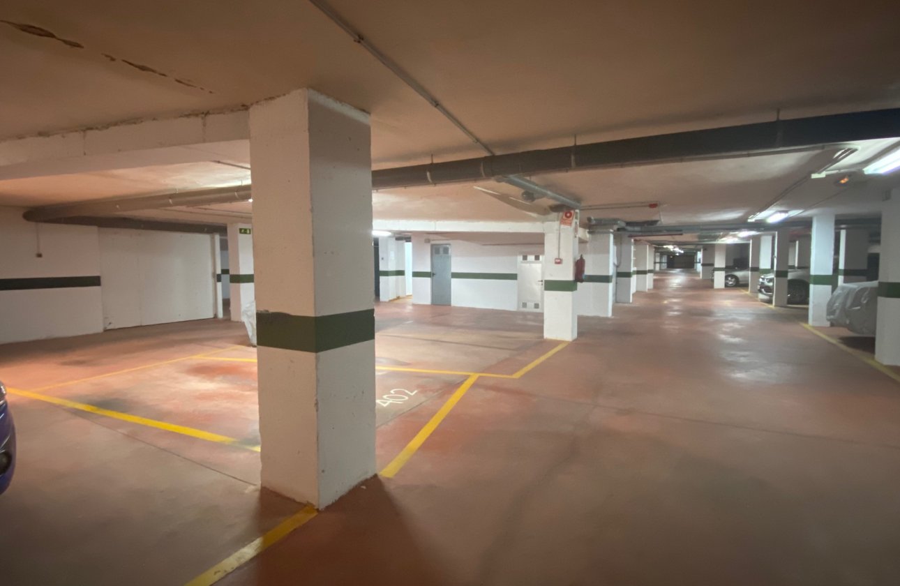 Resale - Apartment / flat - Guardamar del Segura - El Edén