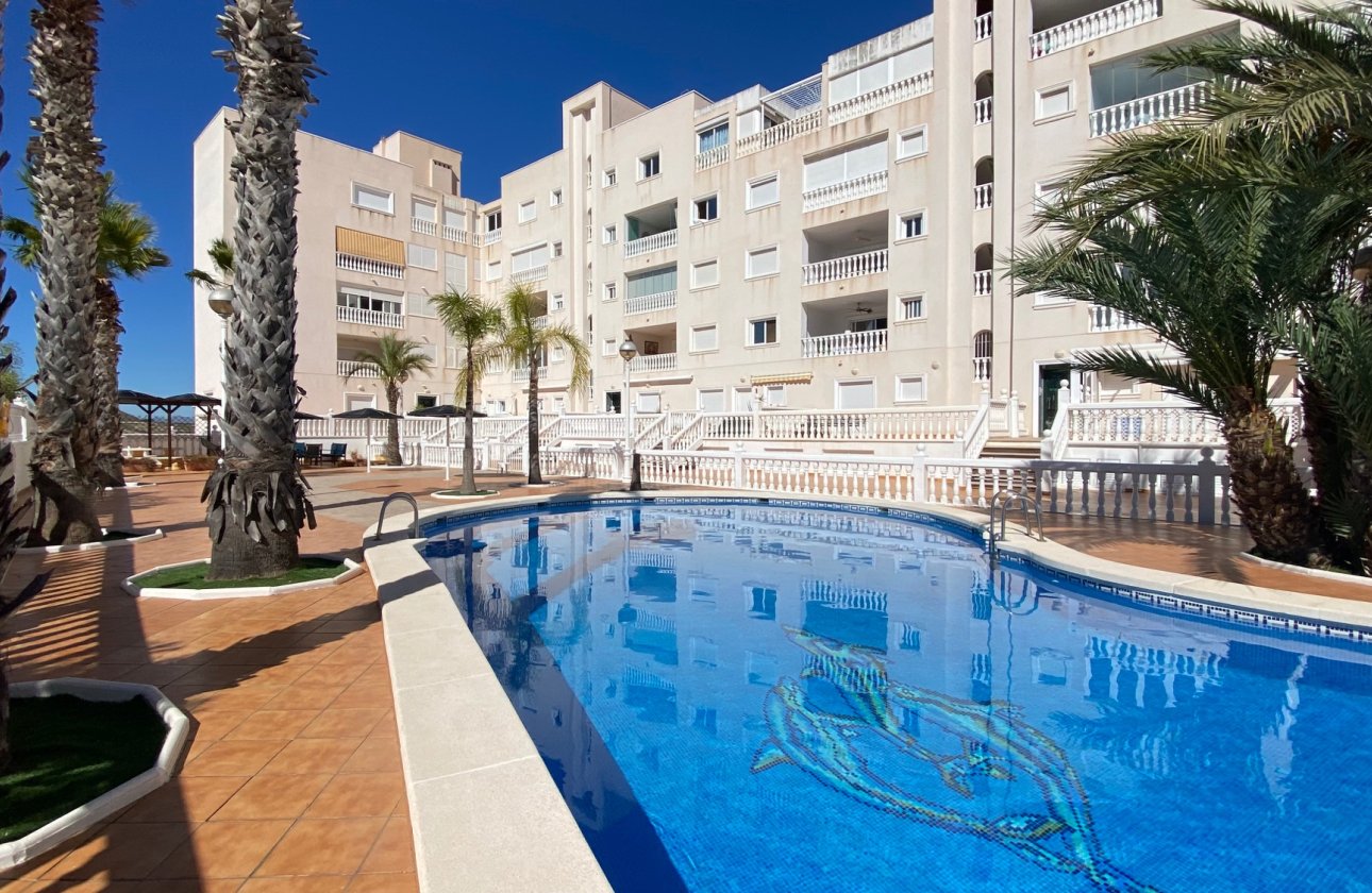 Resale - Apartment / flat - Guardamar del Segura - El Edén