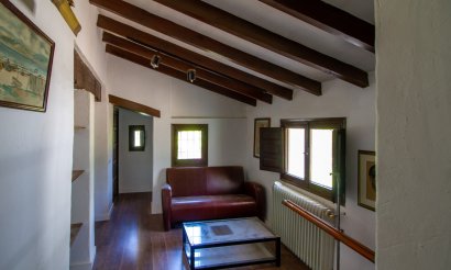 Resale - Villa - Alfas del Pí