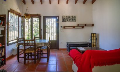 Resale - Villa - Alfas del Pí