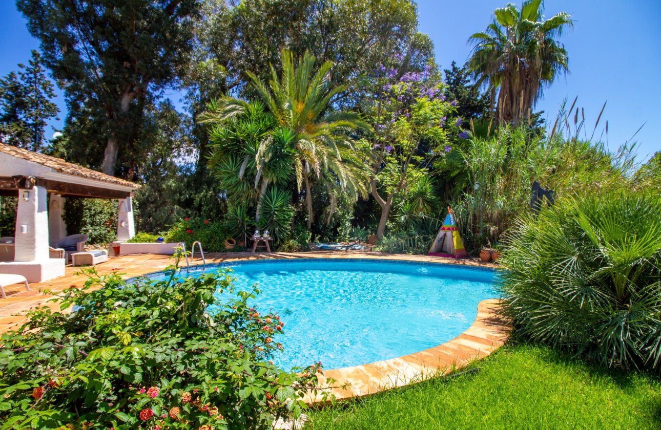 Resale - Villa - Alfas del Pí