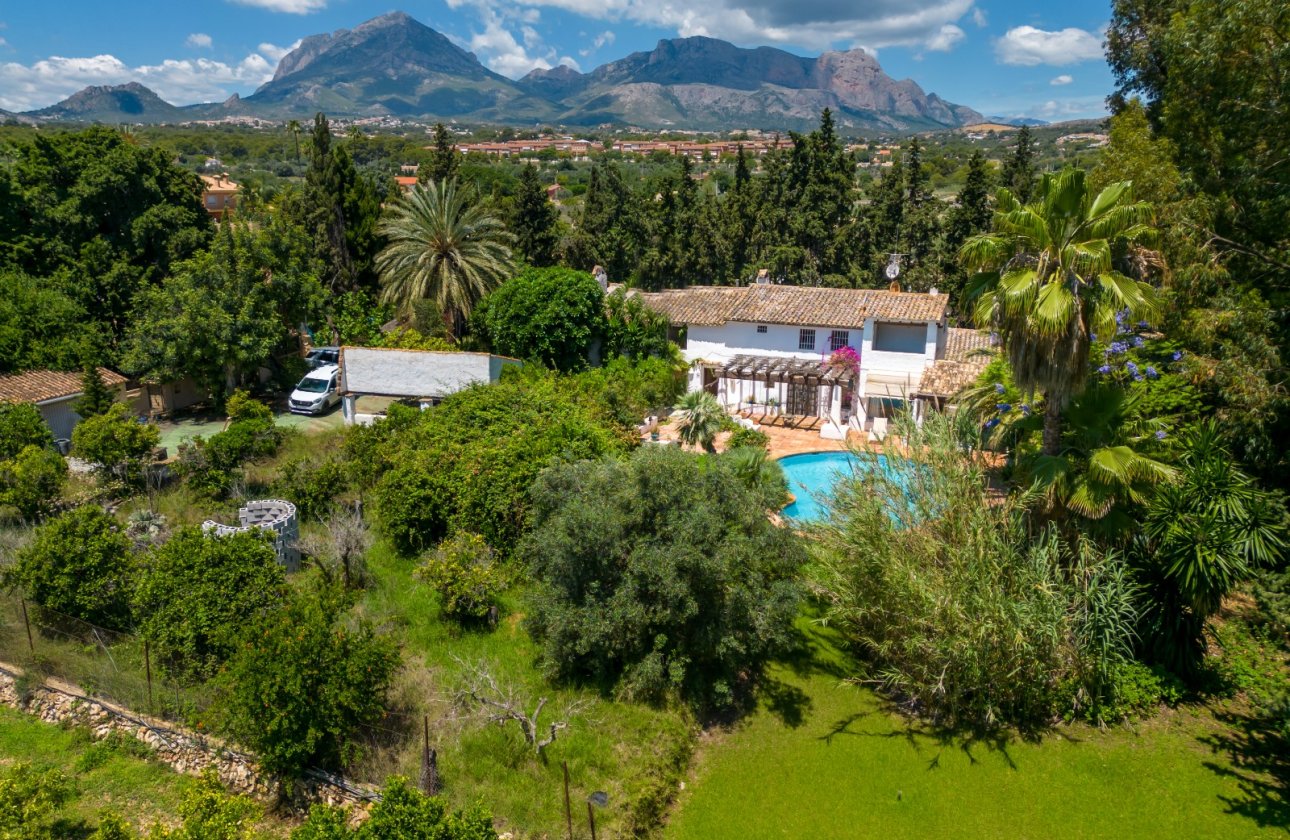 Resale - Villa - Alfas del Pí