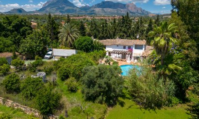 Resale - Villa - Alfas del Pí