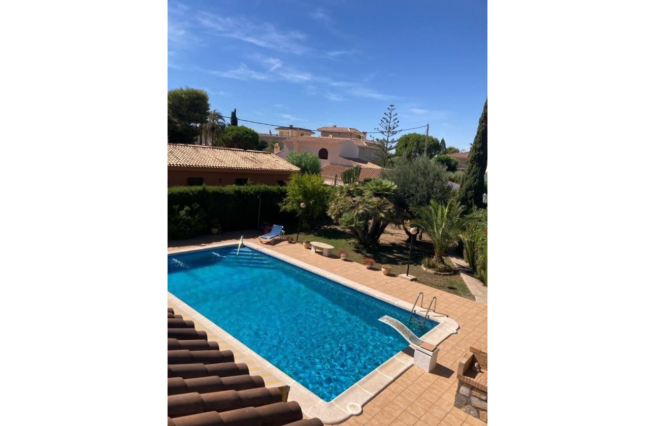 Revente - Villa - Orihuela Costa - Cabo Roig