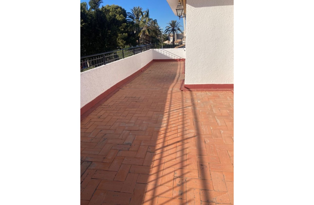 Revente - Villa - Orihuela Costa - Cabo Roig