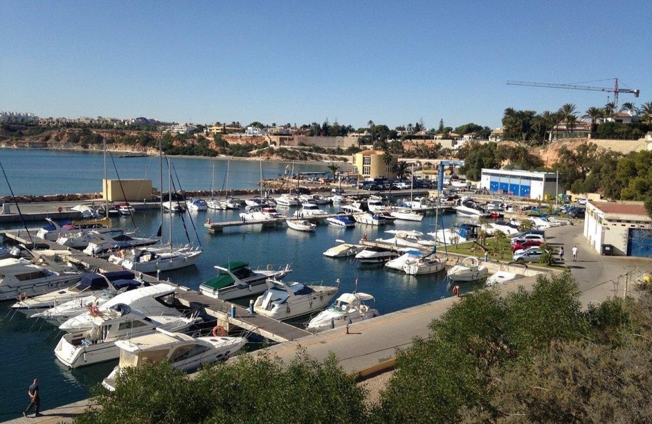 Revente - Villa - Orihuela Costa - Cabo Roig