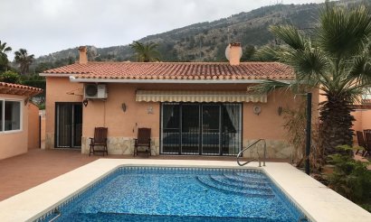 Resale - Villa - Albir