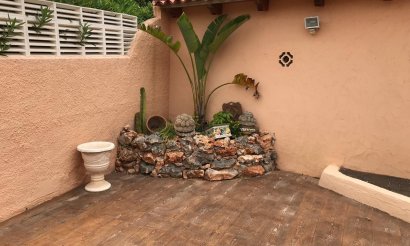 Resale - Villa - Albir