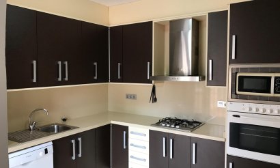 Resale - Villa - Albir