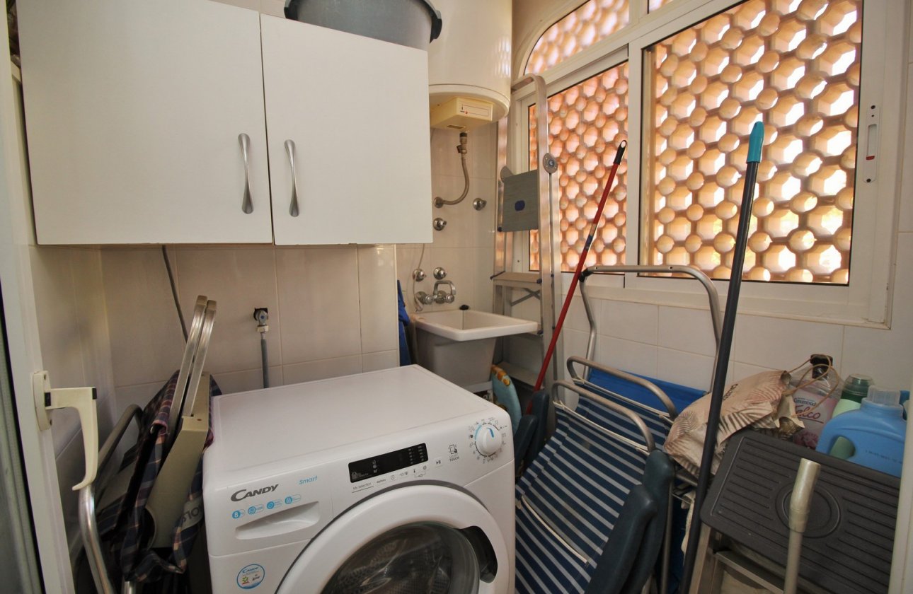 Resale - Apartment / flat - Cabo Roig