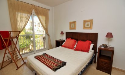 Resale - Apartment / flat - Cabo Roig