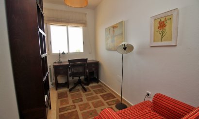 Resale - Apartment / flat - Cabo Roig