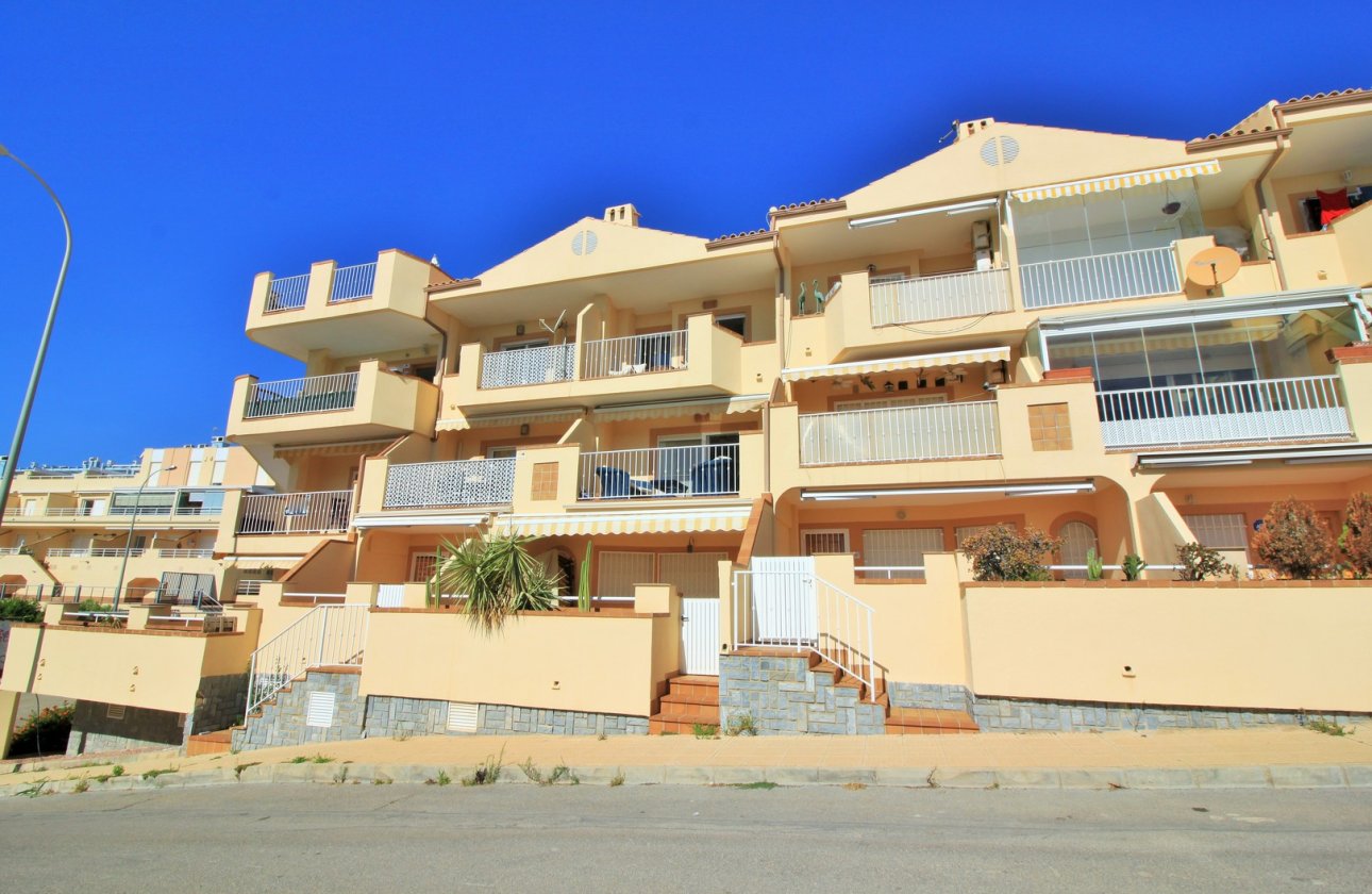 Resale - Apartment / flat - Cabo Roig