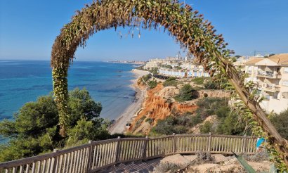 Resale - Apartment / flat - Cabo Roig