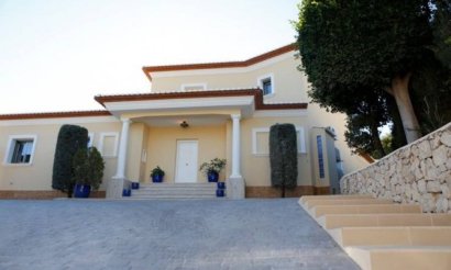 Resale - Villa - Benissa - Alicante