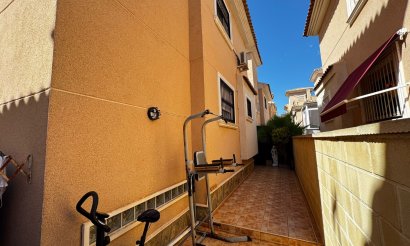 Revente - Villa - Orihuela Costa - Los Altos