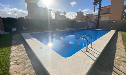 Revente - Villa - Orihuela Costa - Los Altos