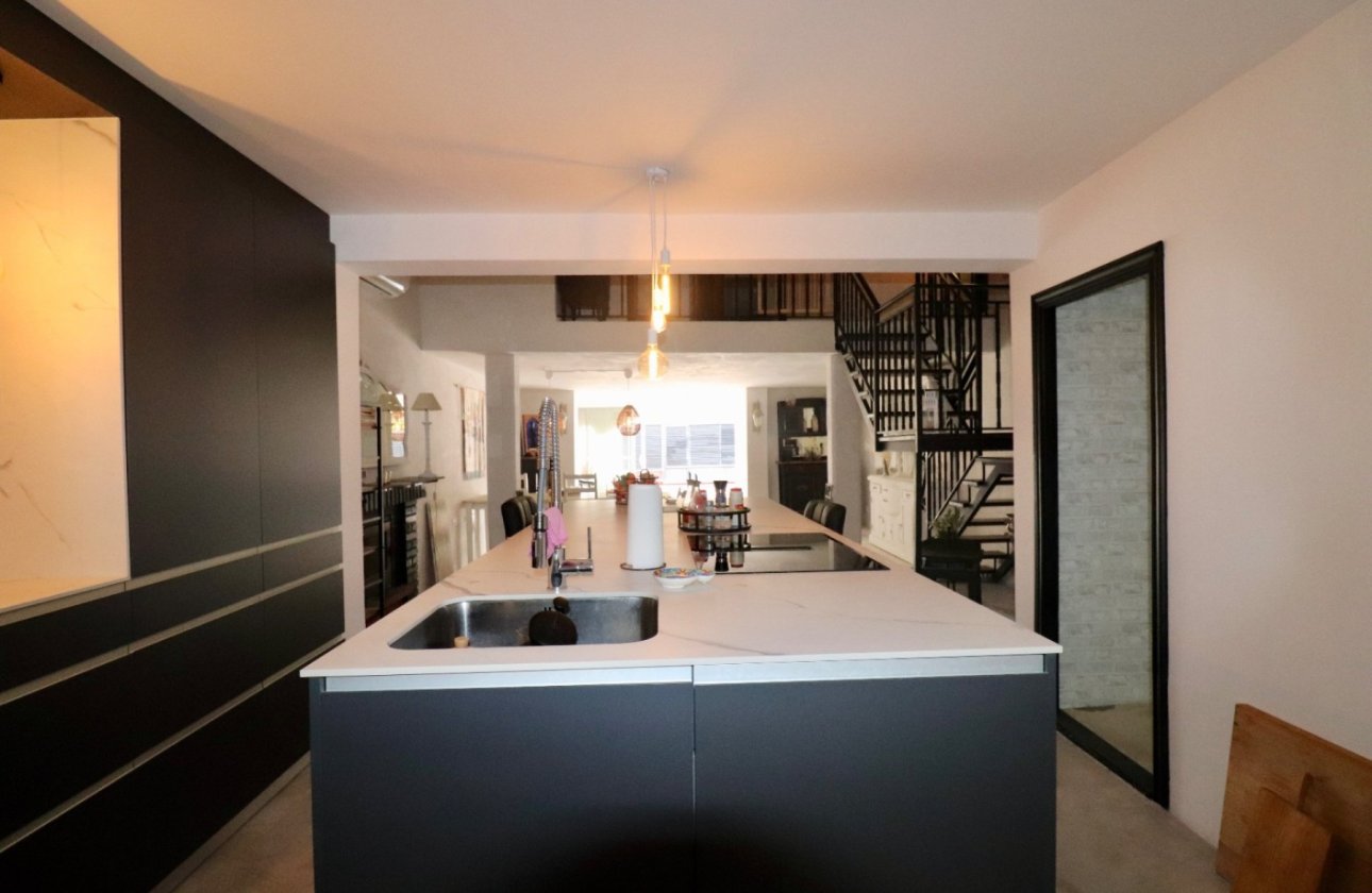 Resale - Villa - Aspe