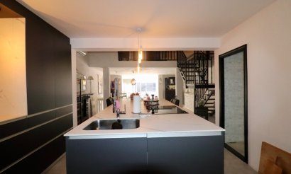 Resale - Villa - Aspe