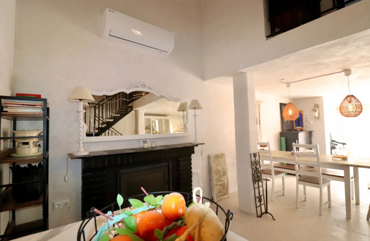 Resale - Villa - Aspe