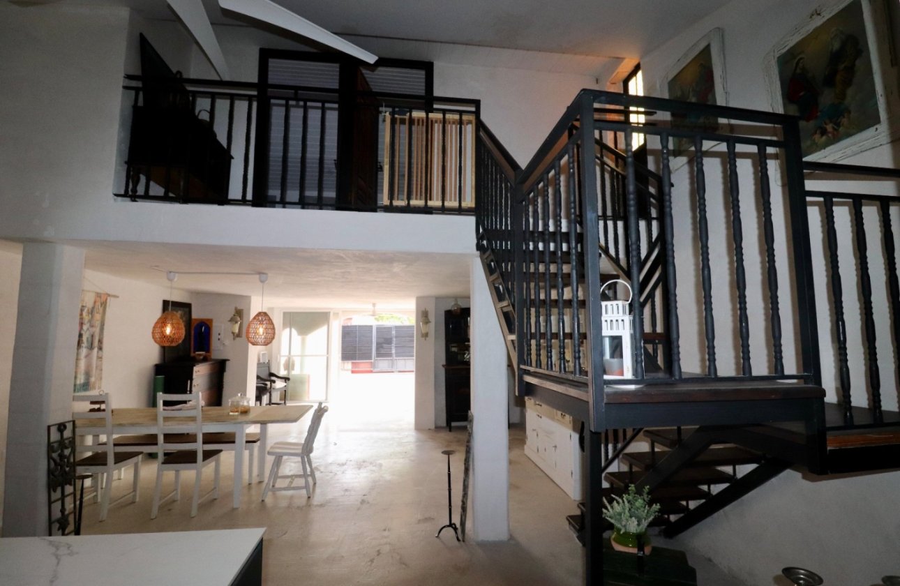 Resale - Villa - Aspe