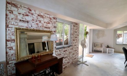 Resale - Villa - Aspe