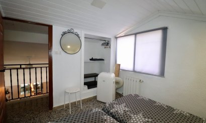 Resale - Villa - Aspe