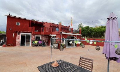 Resale - Villa - Aspe