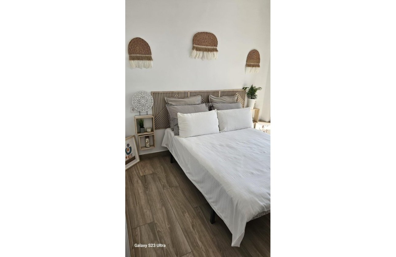 Revente - Villa - Orihuela - Vistabella