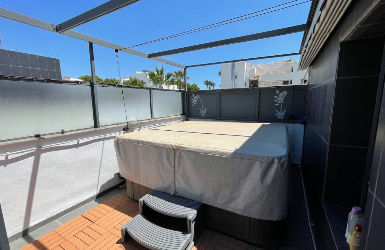 Revente - Villa - Orihuela Costa - Villamartín
