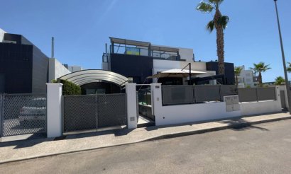 Revente - Villa - Orihuela Costa - Villamartín