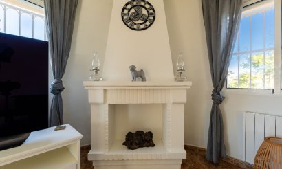 Resale - Villa - Benijofar