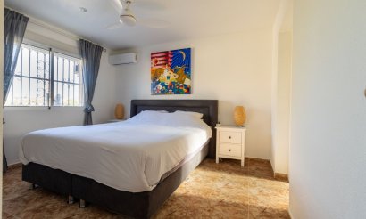 Resale - Villa - Benijofar