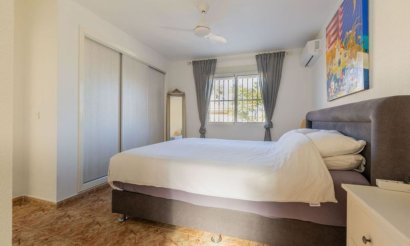 Resale - Villa - Benijofar