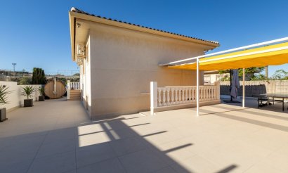Resale - Villa - Benijofar