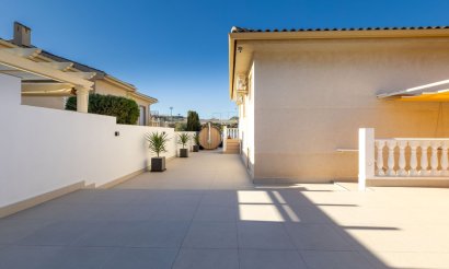 Resale - Villa - Benijofar