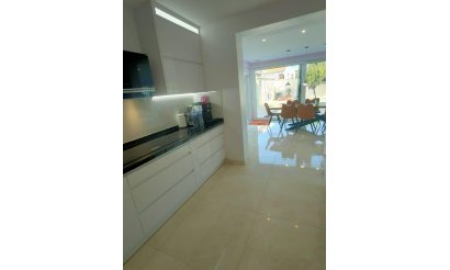 Revente - Villa - Orihuela Costa - La Zenia