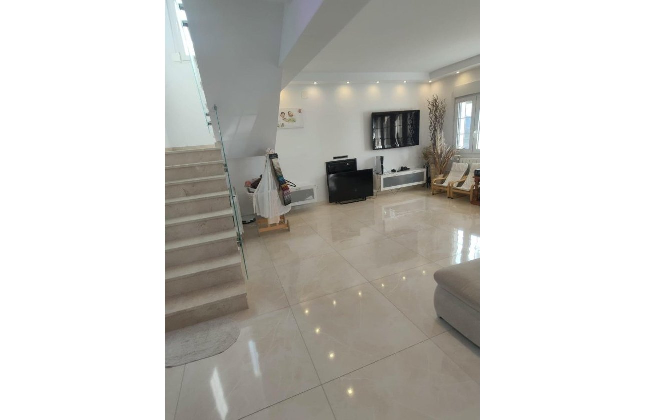 Revente - Villa - Orihuela Costa - La Zenia