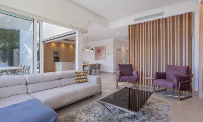 Resale - Villa - Las Colinas Golf Resort - Las Colinas golf