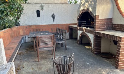 Resale - Villa - Albir