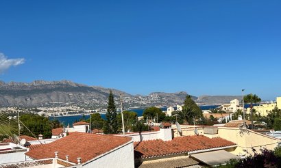 Resale - Villa - Albir