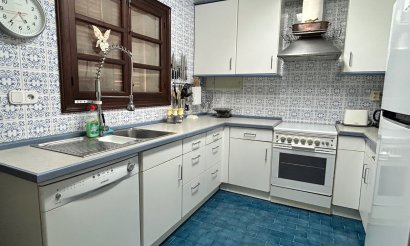 Resale - Villa - Albir