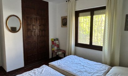 Resale - Villa - Albir