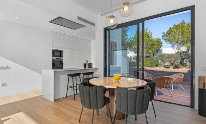 Resale - Villa - Las Colinas Golf Resort - Las Colinas golf
