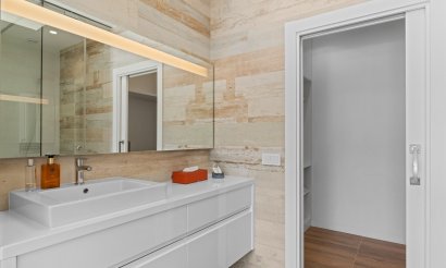 Resale - Villa - Las Colinas Golf Resort - Las Colinas golf