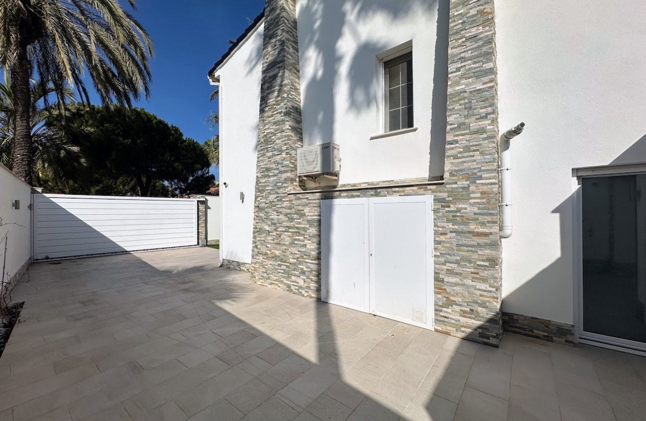 Revente - Villa - Orihuela Costa - La Zenia