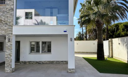Revente - Villa - Orihuela Costa - La Zenia