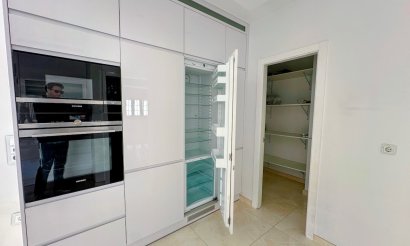 Revente - Villa - Orihuela Costa - La Zenia