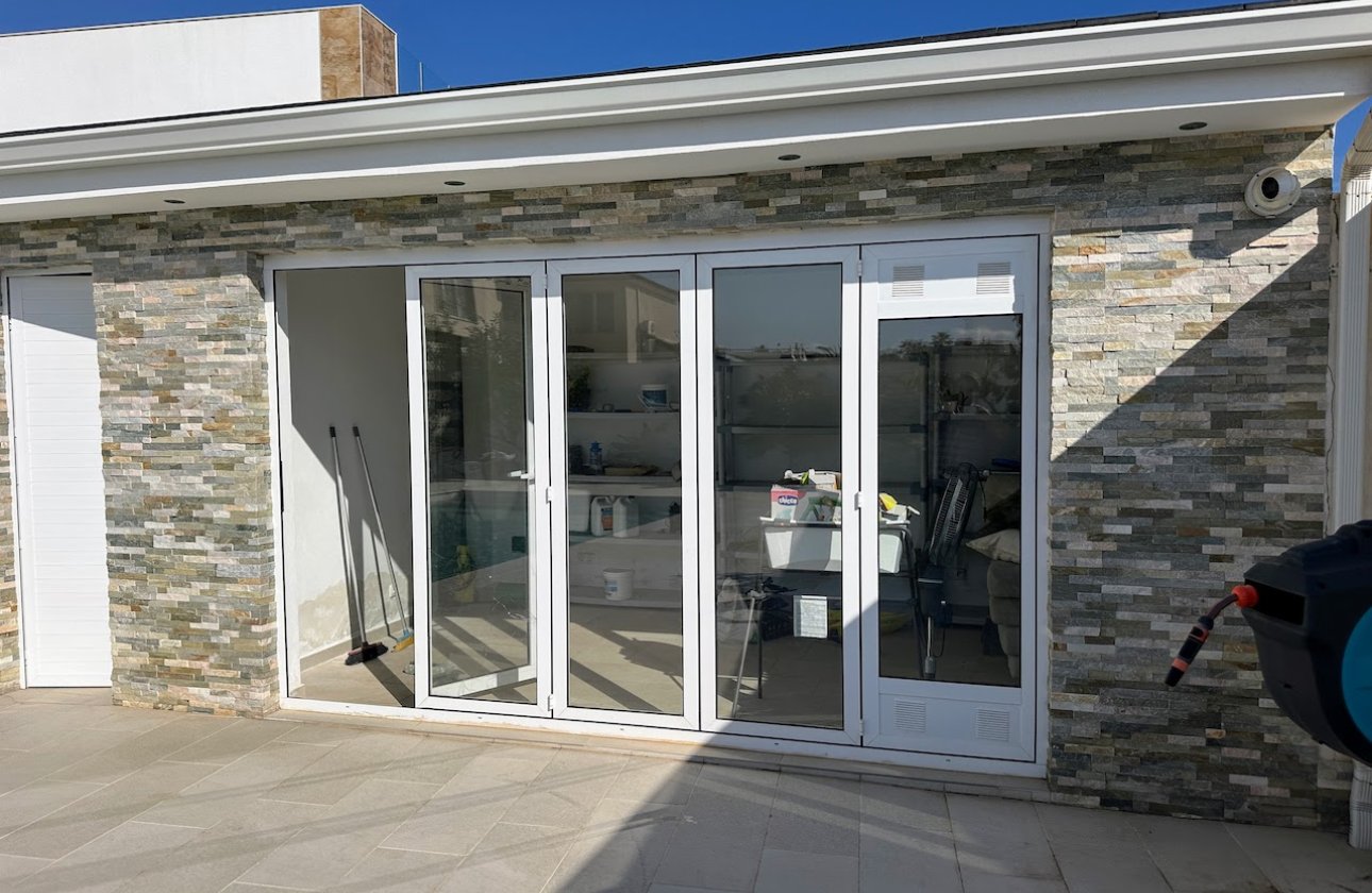 Revente - Villa - Orihuela Costa - La Zenia